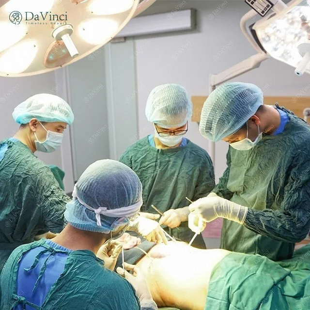 Hút mỡ tạo cơ bụng giá bao nhiêu? Hút mỡ tạo cơ bụng có nguy hiểm không? 