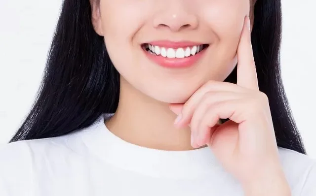 Bọc răng sứ giá bao nhiêu? Đối tượng và quy trình bọc răng sứ